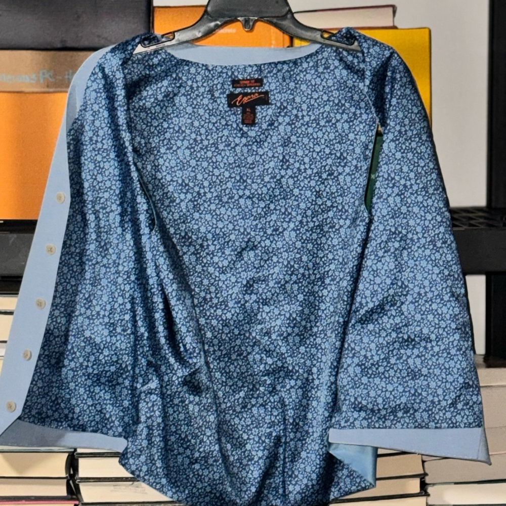 Egara Vest - Picture 5 of 5
